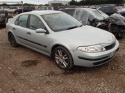 Renault Laguna II капот бампер дверь скло 